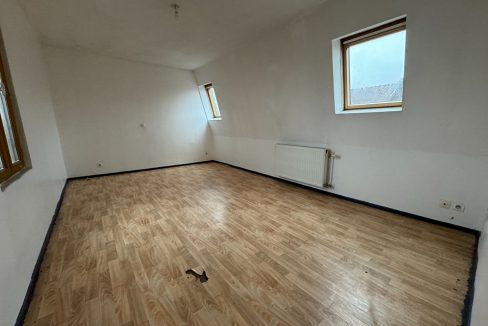 54871320e